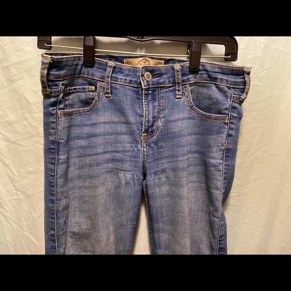Hollister jeans size 5L straight leg - Picture 3 of 6